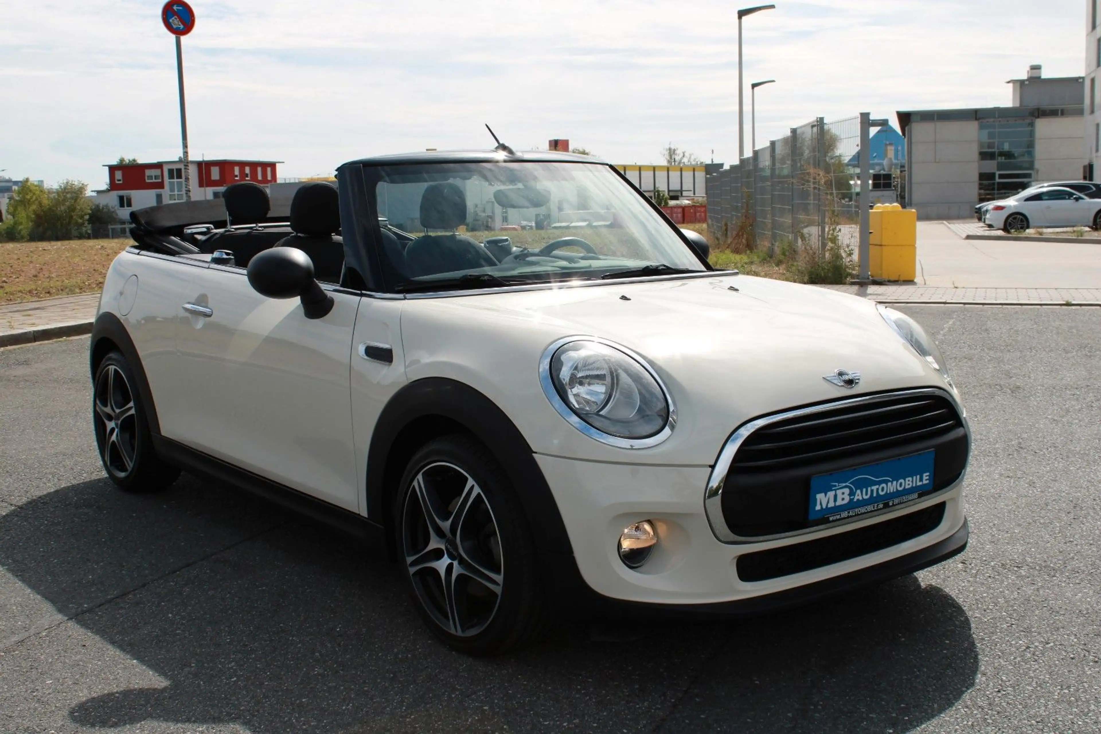 MINI One Cabrio Sitzhzg. PDC 17"Alu Klima — photo 4