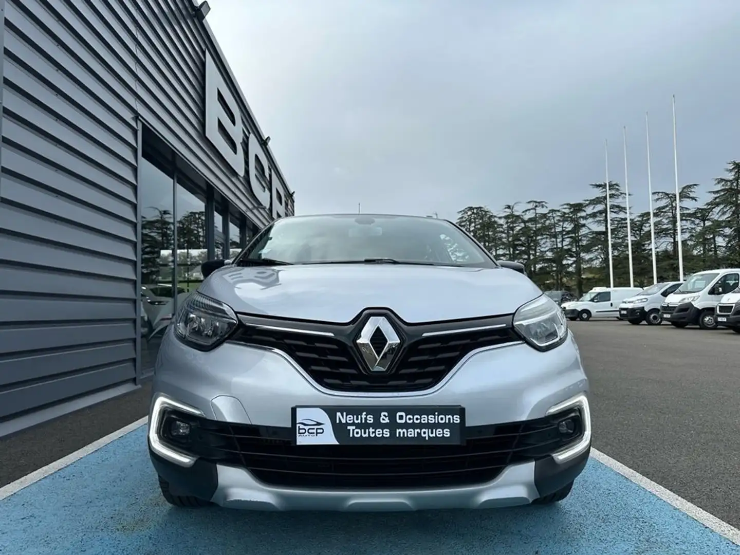 Renault Captur 0.9 TCE 90CH ENERGY INTENS Gris - 2