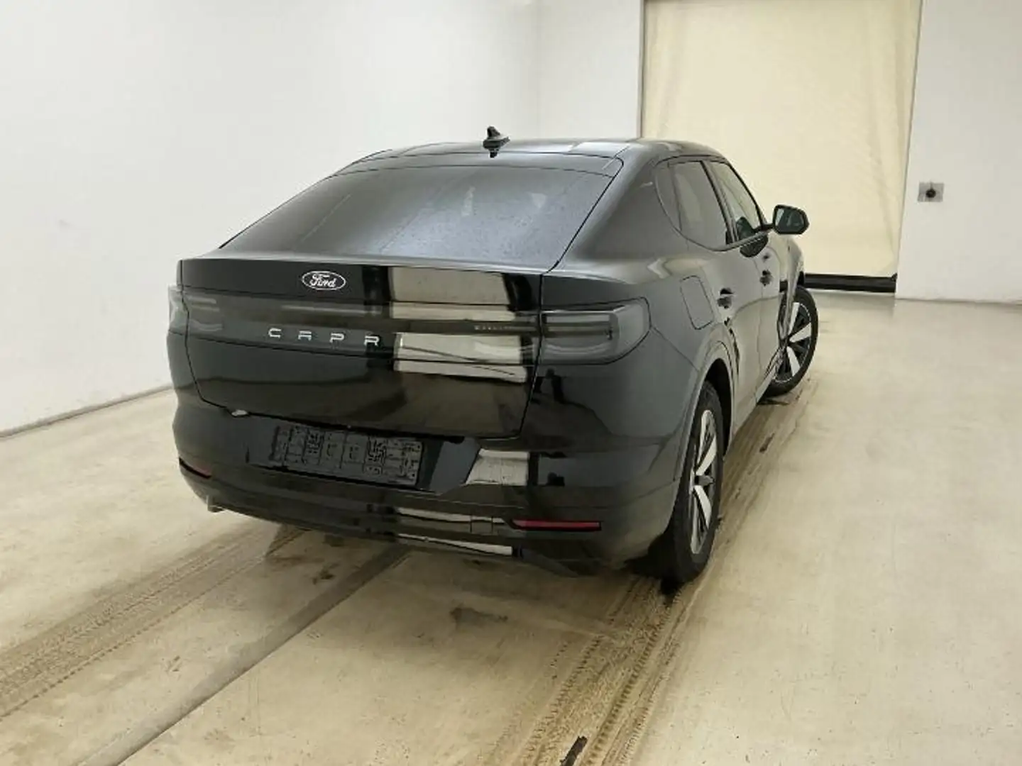 Ford Capri Premium Extended Range RWD 77 kWh Fab.Gar. t/m 07- Negro - 2