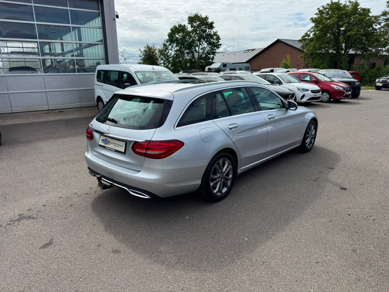 Mercedes-Benz C 220 T-Modell C 220D HU NEU/AHK/KLIMA/NAVI/LEDER/PANO — photo 5