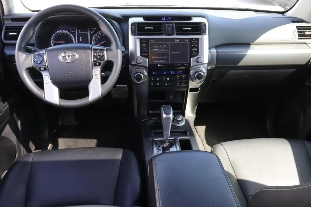 Toyota 4-Runner photo Toyota 4-Runner