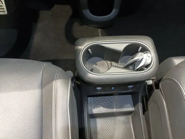 Hyundai Ioniq 5 view 13