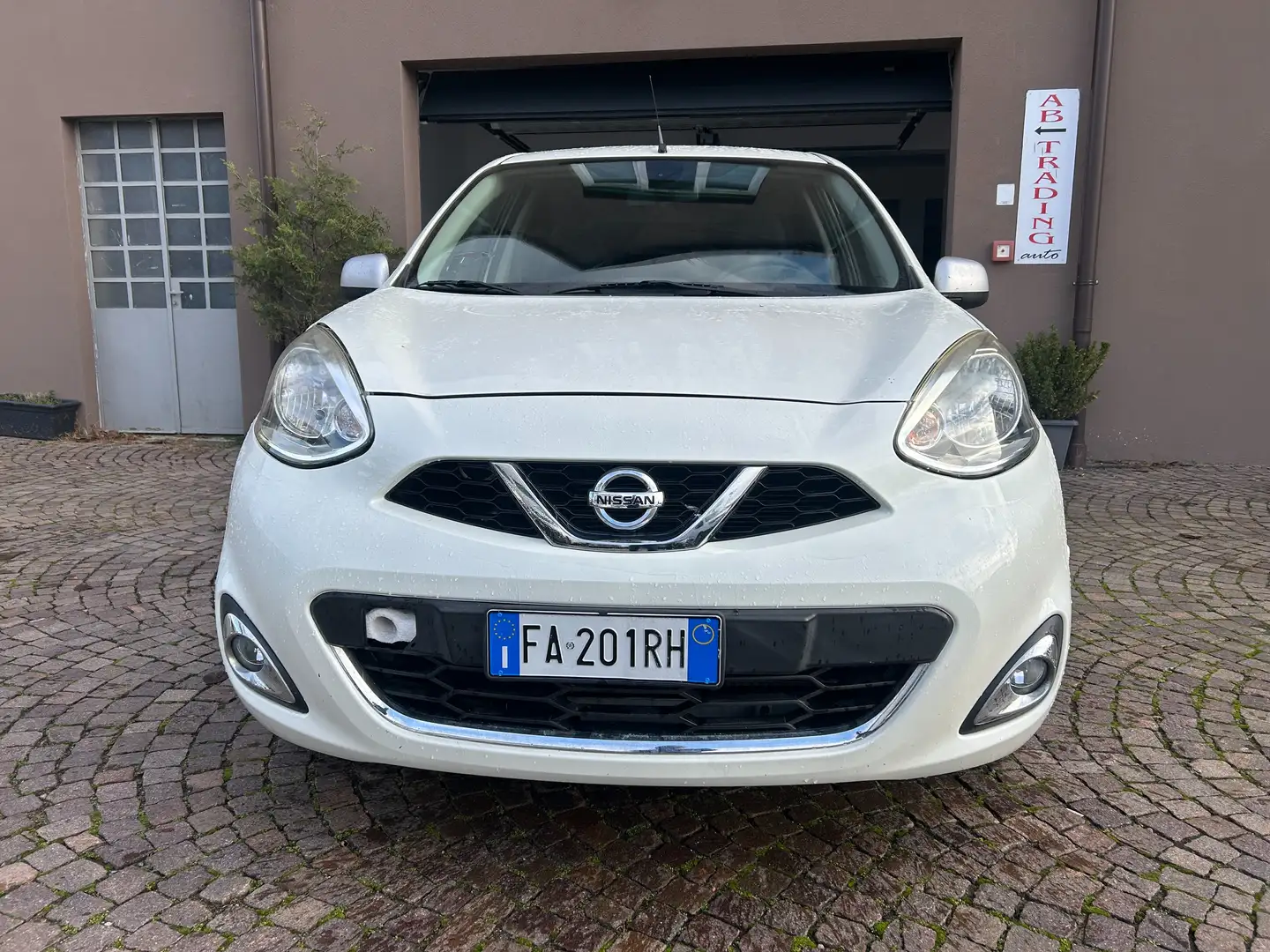 Nissan Micra Micra IV 2015 1.2 n-tec Blanc - 1