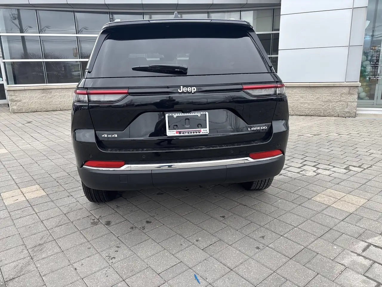 Jeep Grand Cherokee снимка Jeep Grand Cherokee