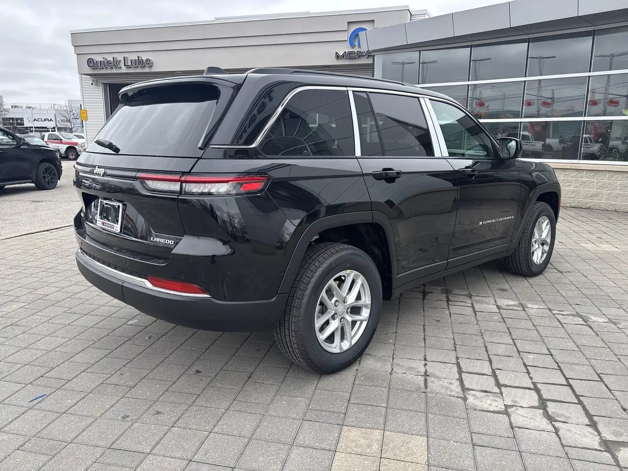 Jeep Grand Cherokee снимка Jeep Grand Cherokee