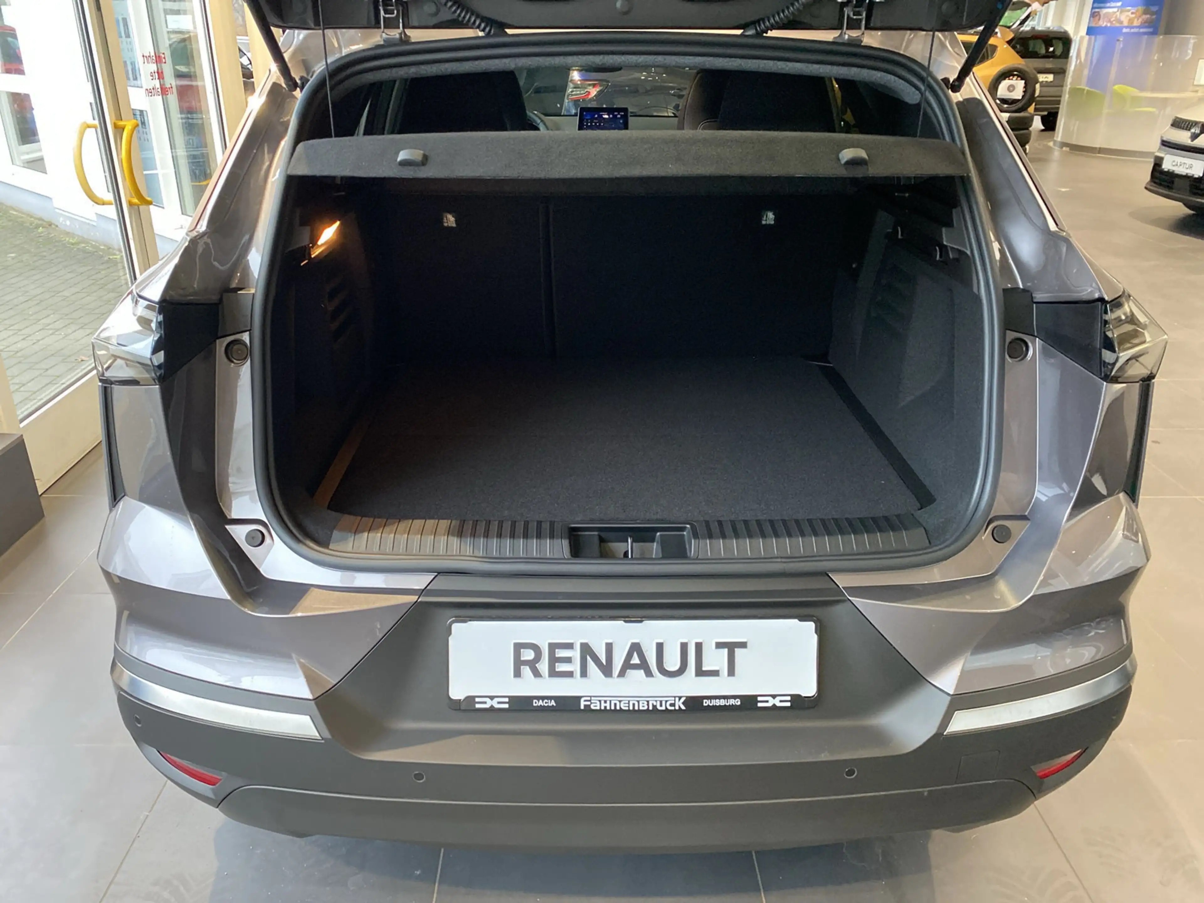 Renault Symbioz Techno E-Tech Full Hybrid 145 Navi PDC — photo 8