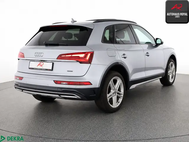 Audi Q5 view 5