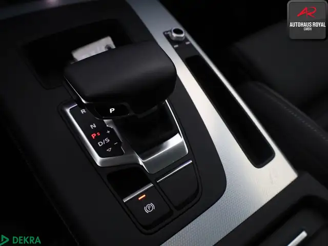Audi Q5 view 19
