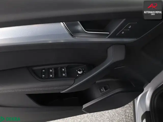 Audi Q5 view 24