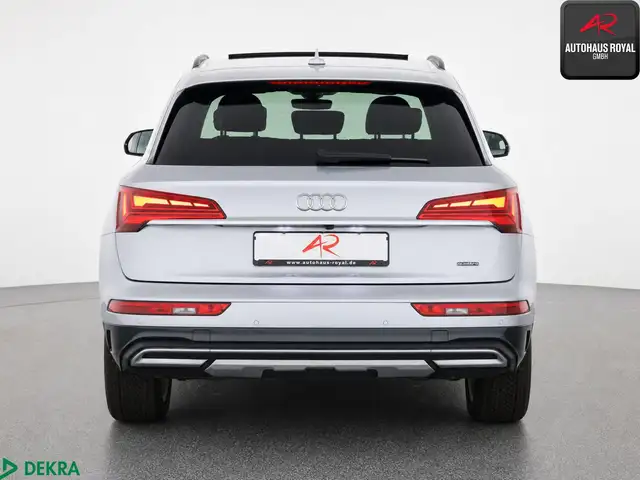 Audi Q5 view 4