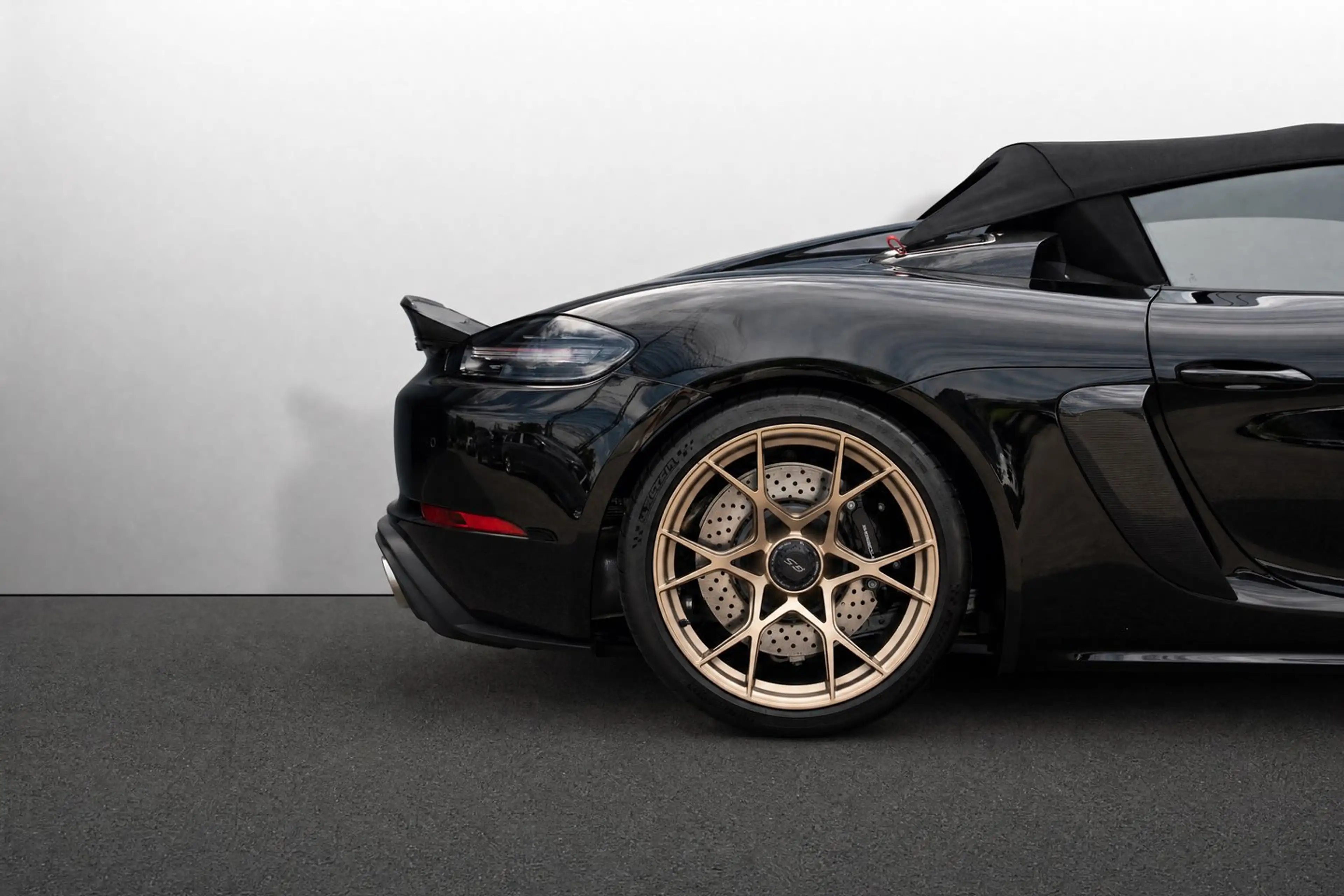 Porsche 718 Spyder Spyder RS — photo 10