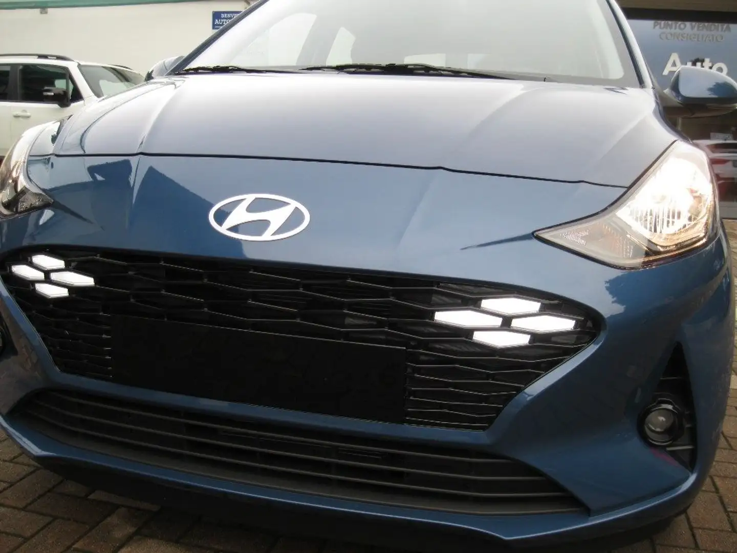 Hyundai i10 1.0 MPI Connectline Grigio - 2