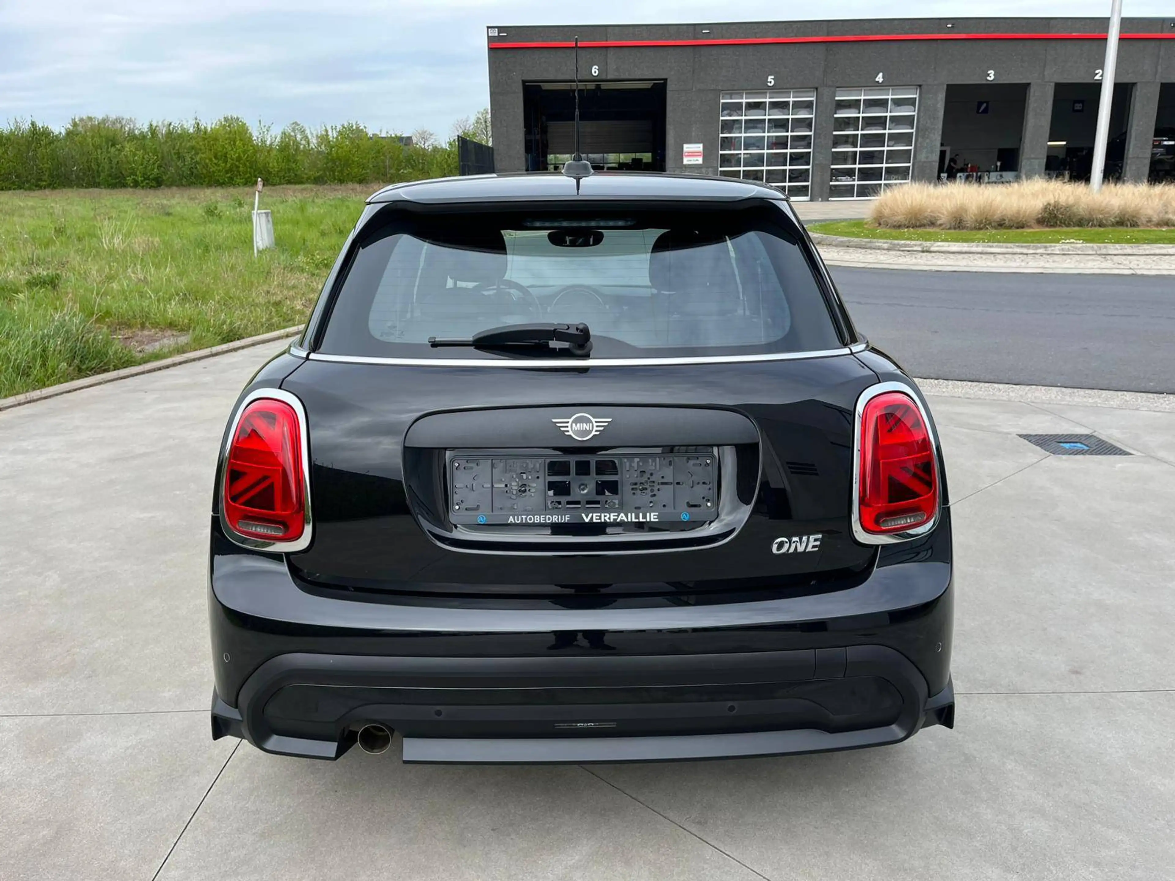 MINI One MINI One LCI  2022/Benzine/5d/LED/Carplay/Navi/Garantie — photo 6