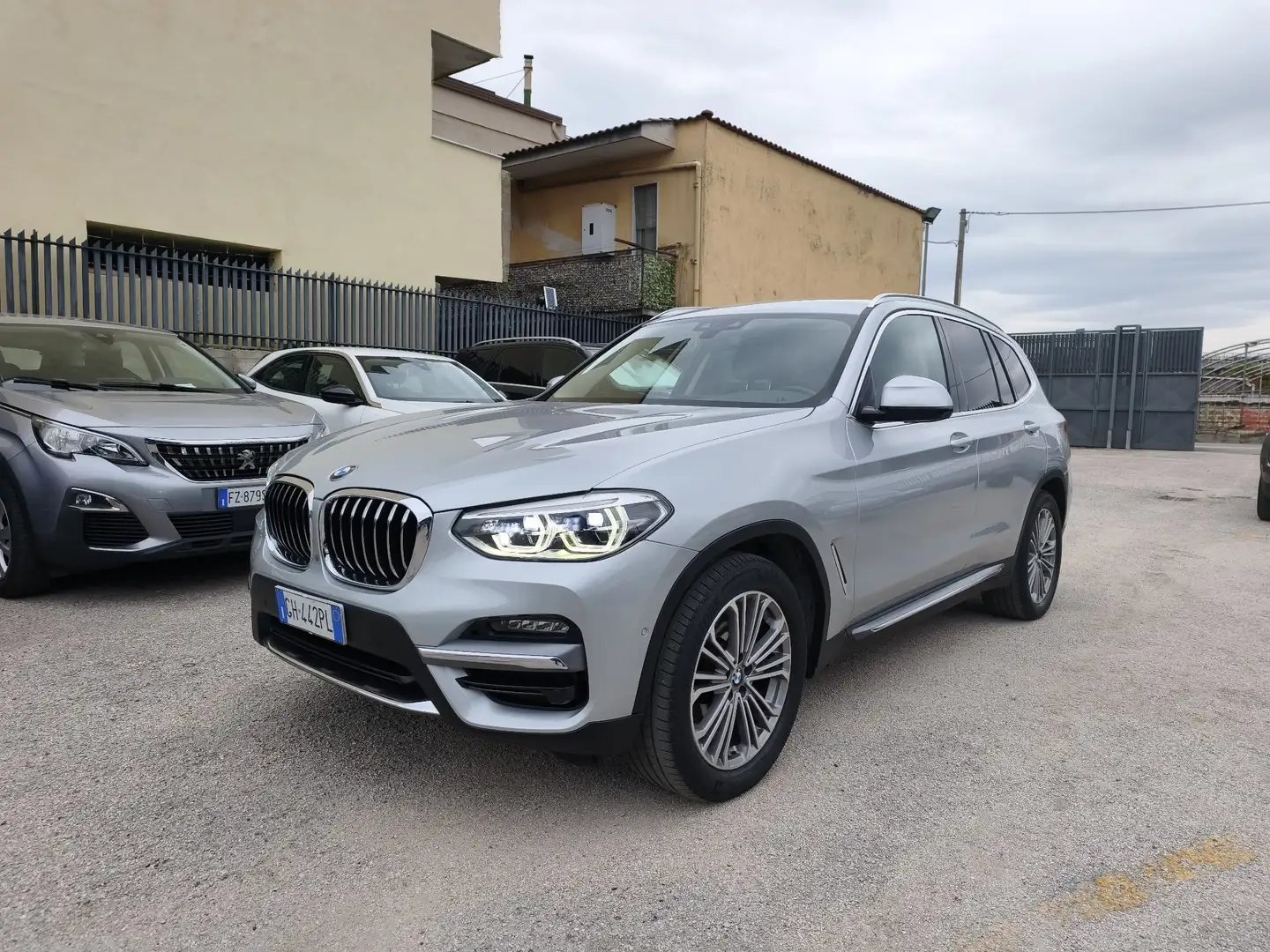 BMW X3 xdrive20d mhev 48V Luxury auto - 1