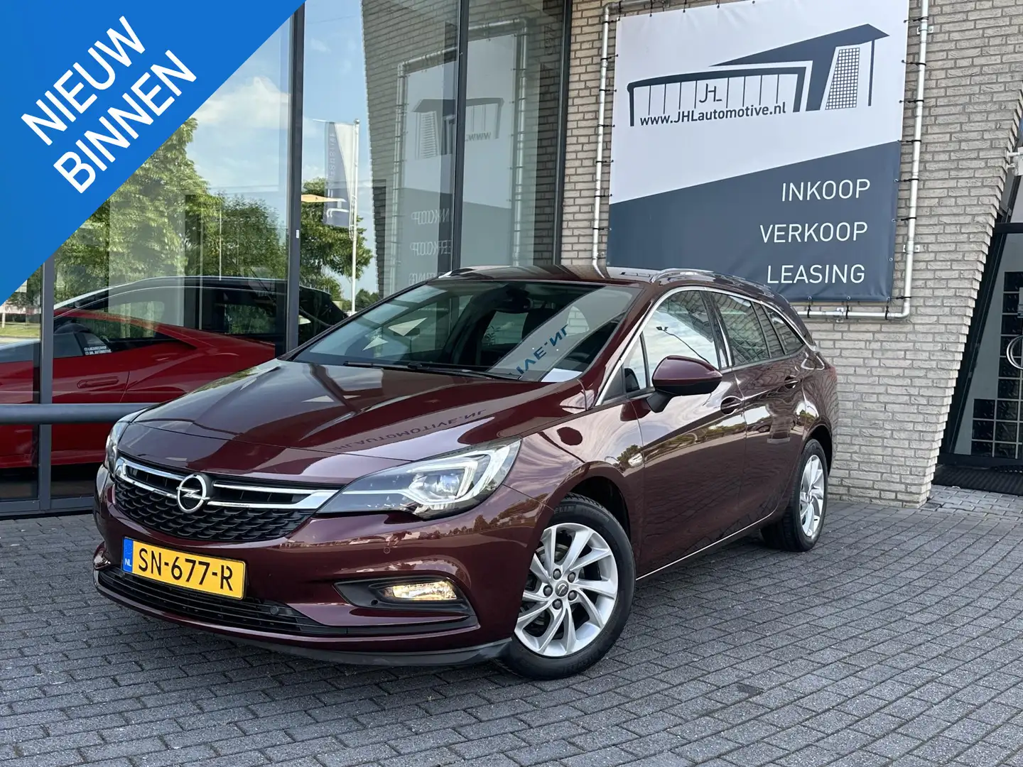 Opel Astra Sports Tourer 1.0 Innovation*LED*NAVI*ECC*SPORTSTO Rood - 1