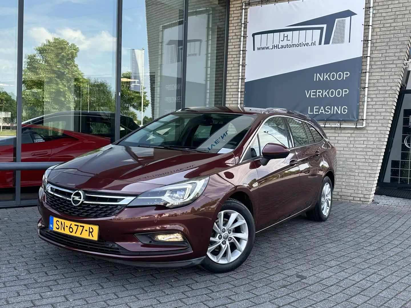 Opel Astra Sports Tourer 1.0 Innovation*LED*NAVI*ECC*SPORTSTO Rojo - 1