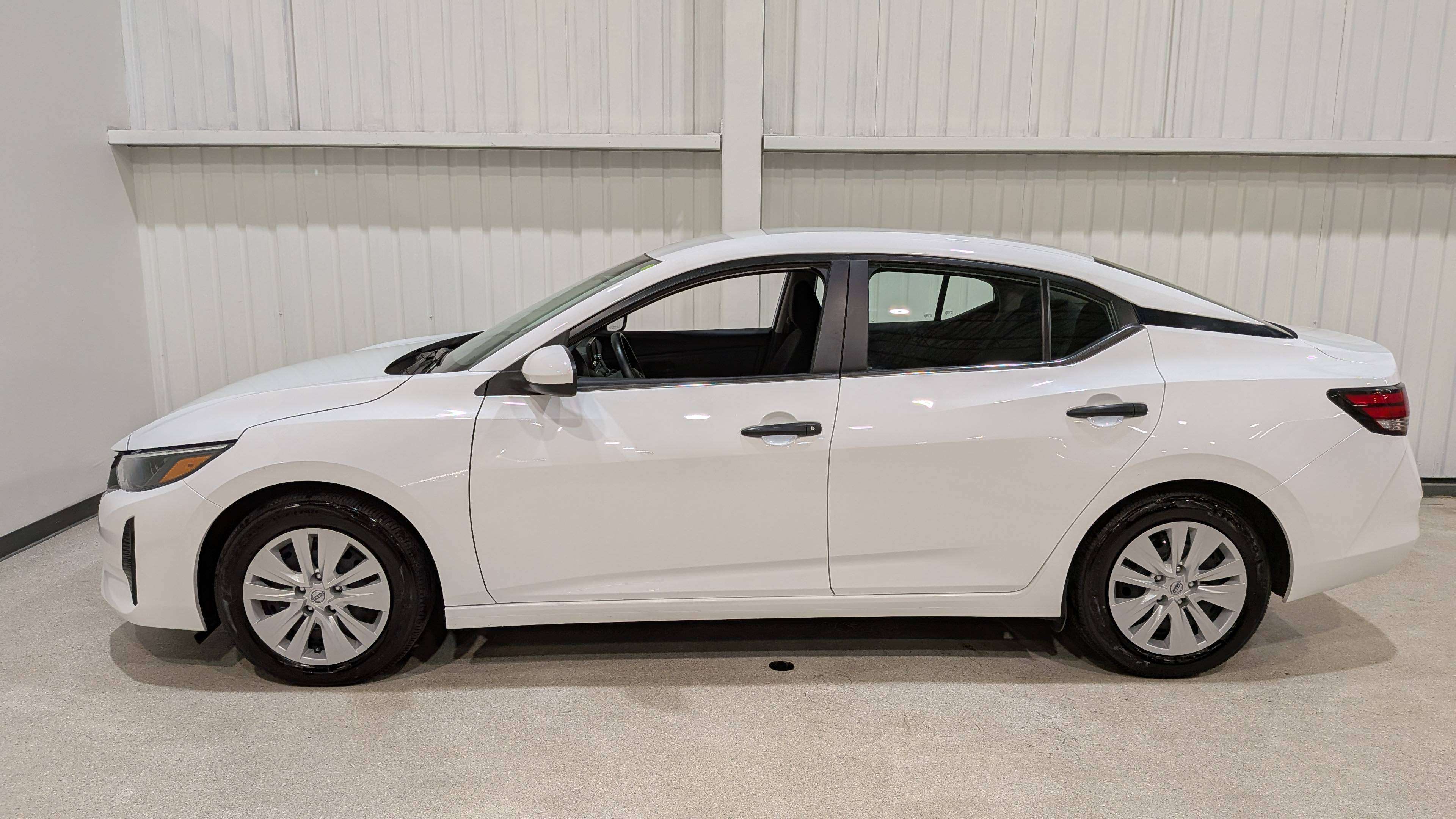 Nissan Sentra 2024