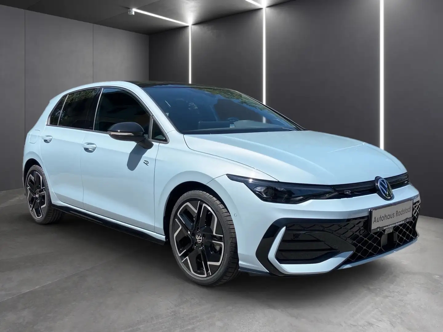 Volkswagen Golf 1.5 TSI 85 kW - 2