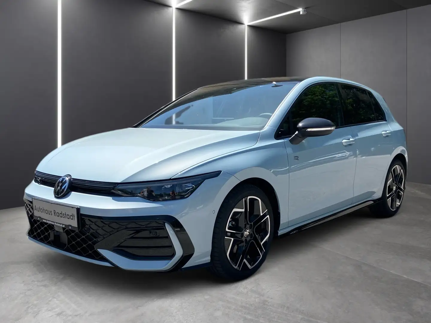 Volkswagen Golf 1.5 TSI 85 kW - 1