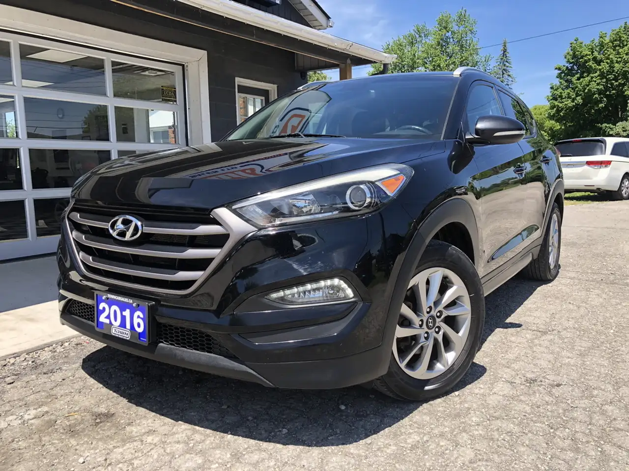 2016 Hyundai TUCSON photo 2016 Hyundai TUCSON