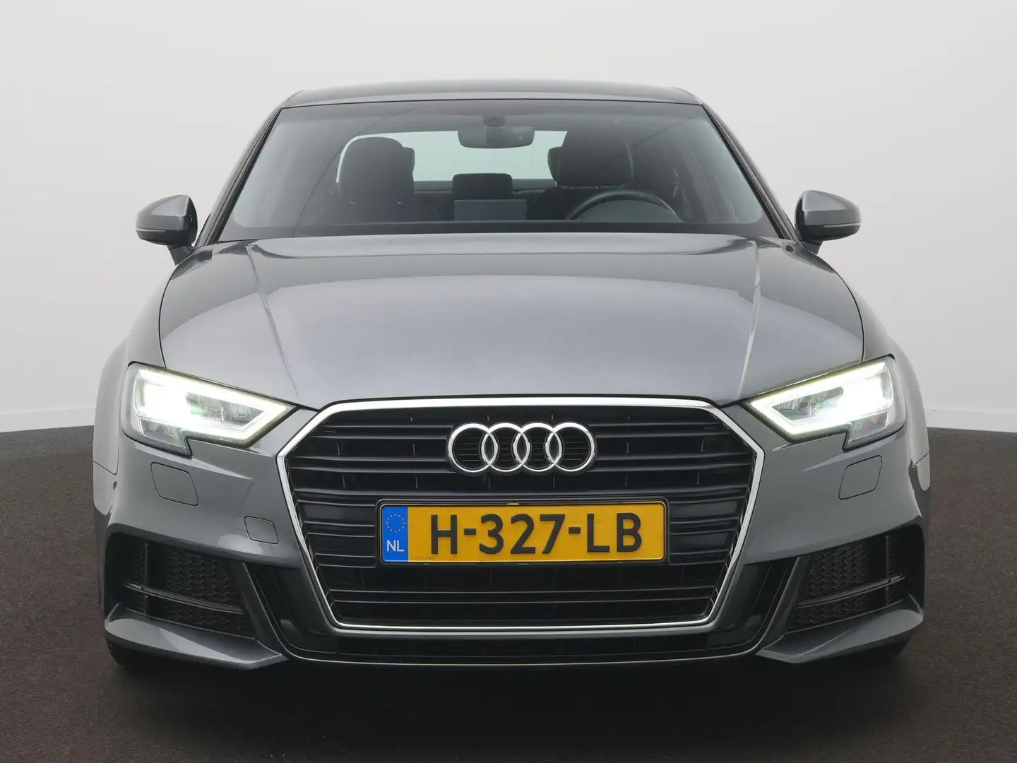 Audi A3 Limousine 35 TFSI CoD Advance Sport S-Line | Virtu Gris - 2
