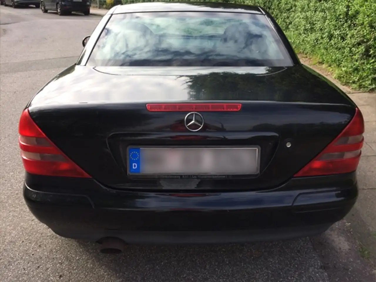 Mercedes-Benz SLK 230