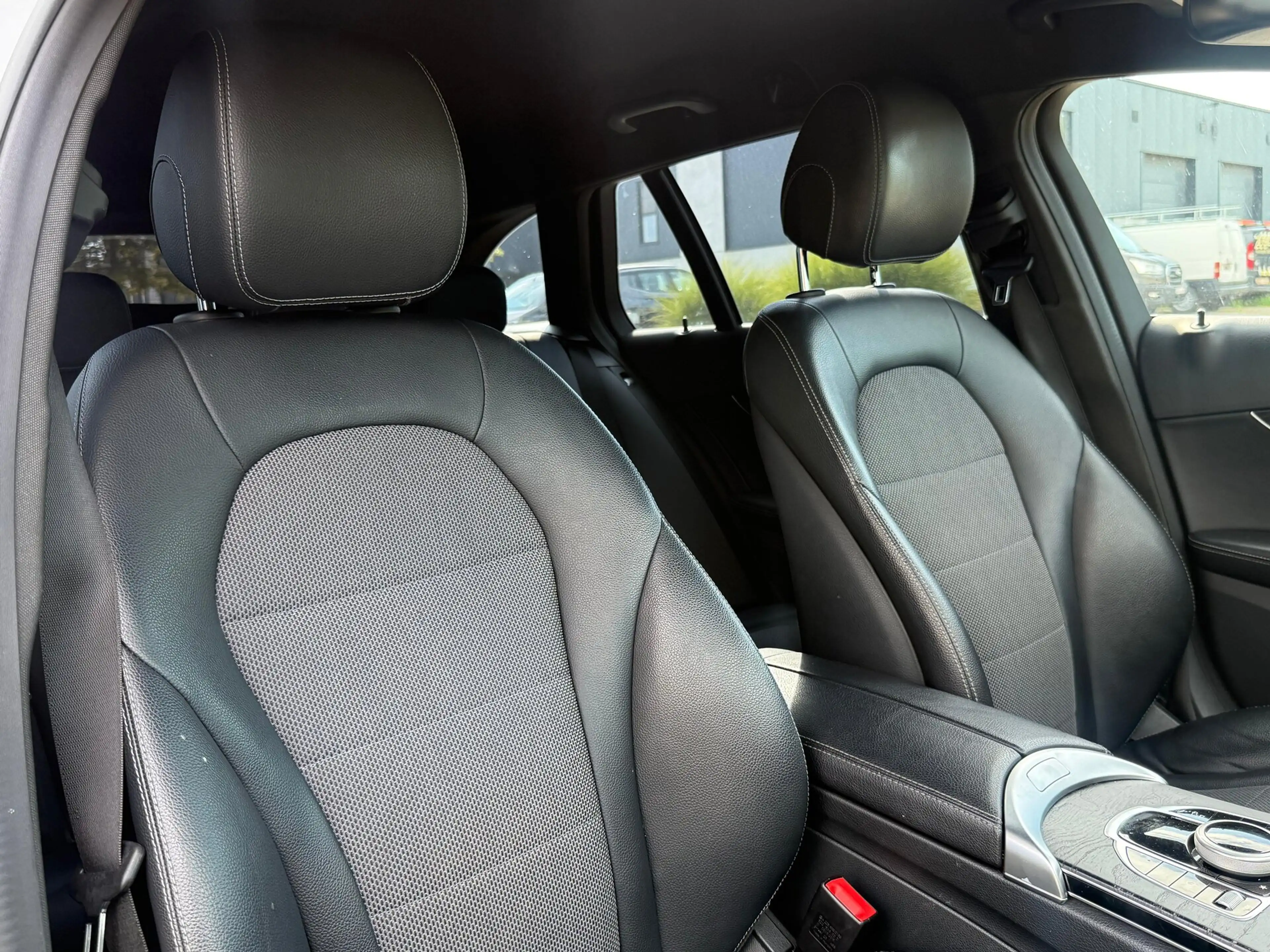 Mercedes-Benz C 350 e Plug In Hybrid GPs Cruise Ctrl. Full Option — photo 9