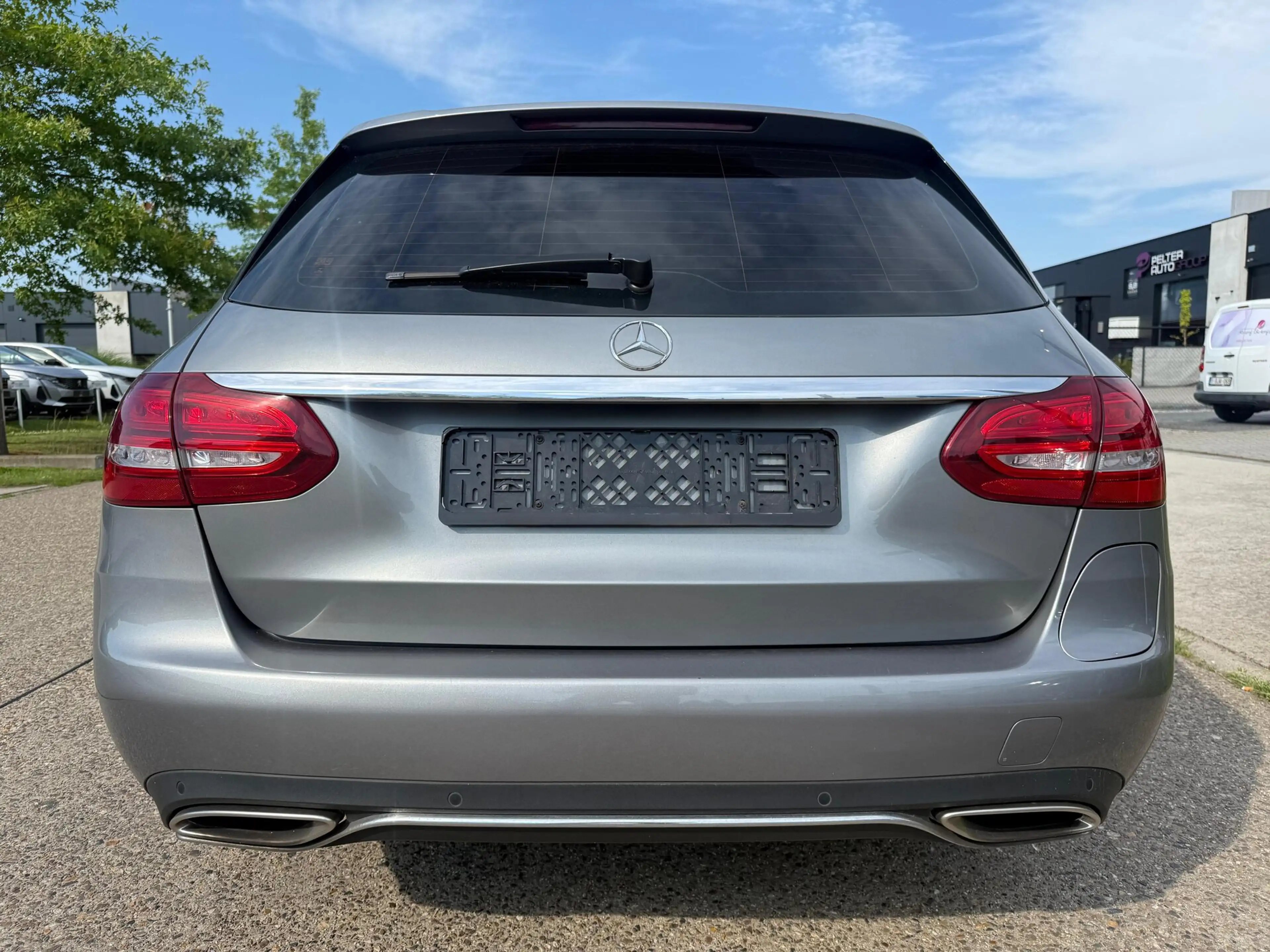 Mercedes-Benz C 350 e Plug In Hybrid GPs Cruise Ctrl. Full Option — photo 5
