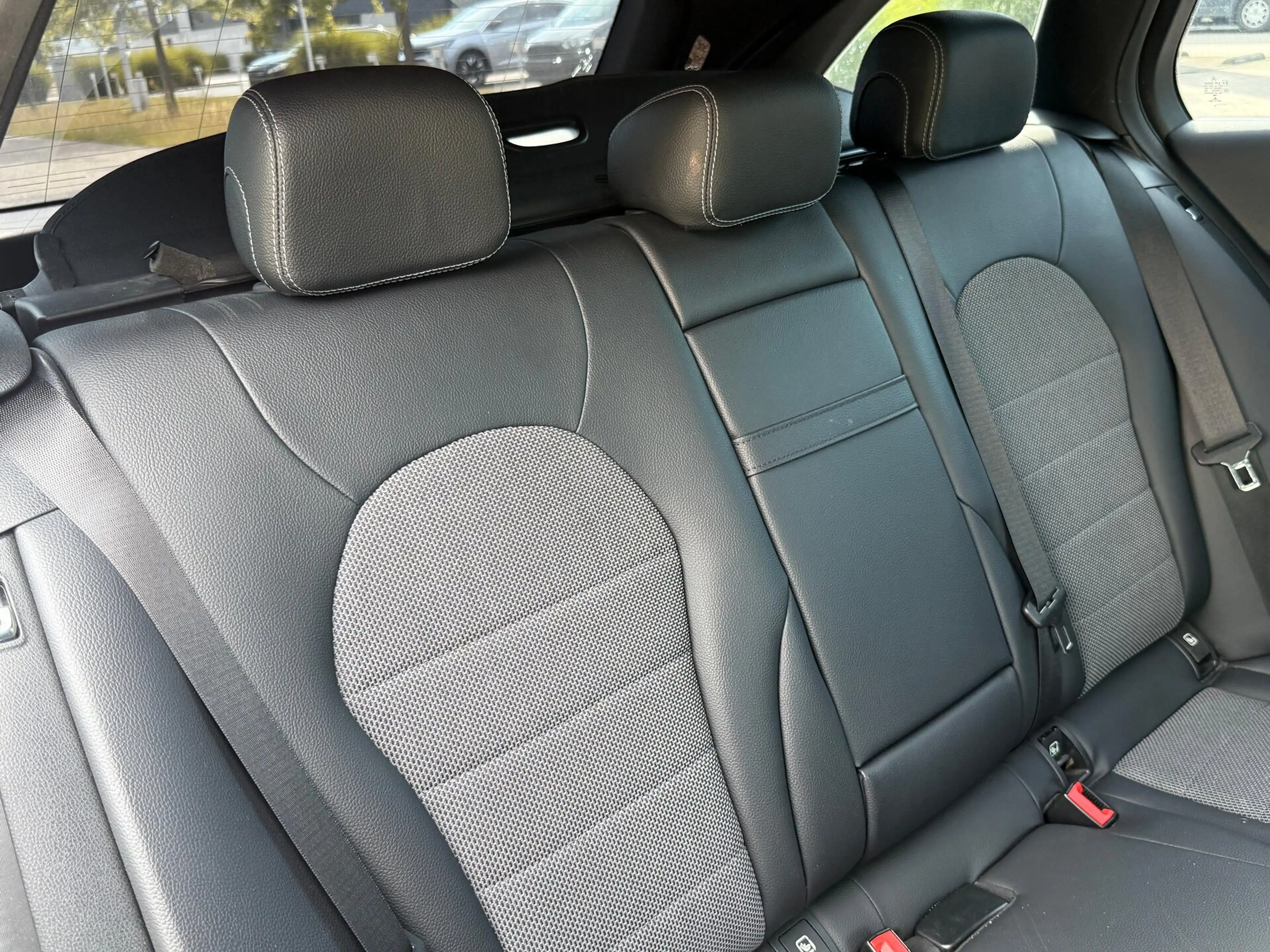 Mercedes-Benz C 350 e Plug In Hybrid GPs Cruise Ctrl. Full Option — photo 11