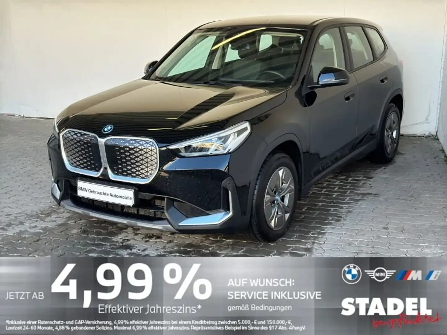 BMW iX1 xDrive30 Navi.LED.RüKam.Sitzheiz.DAB.el.Heck Schwarz - 1