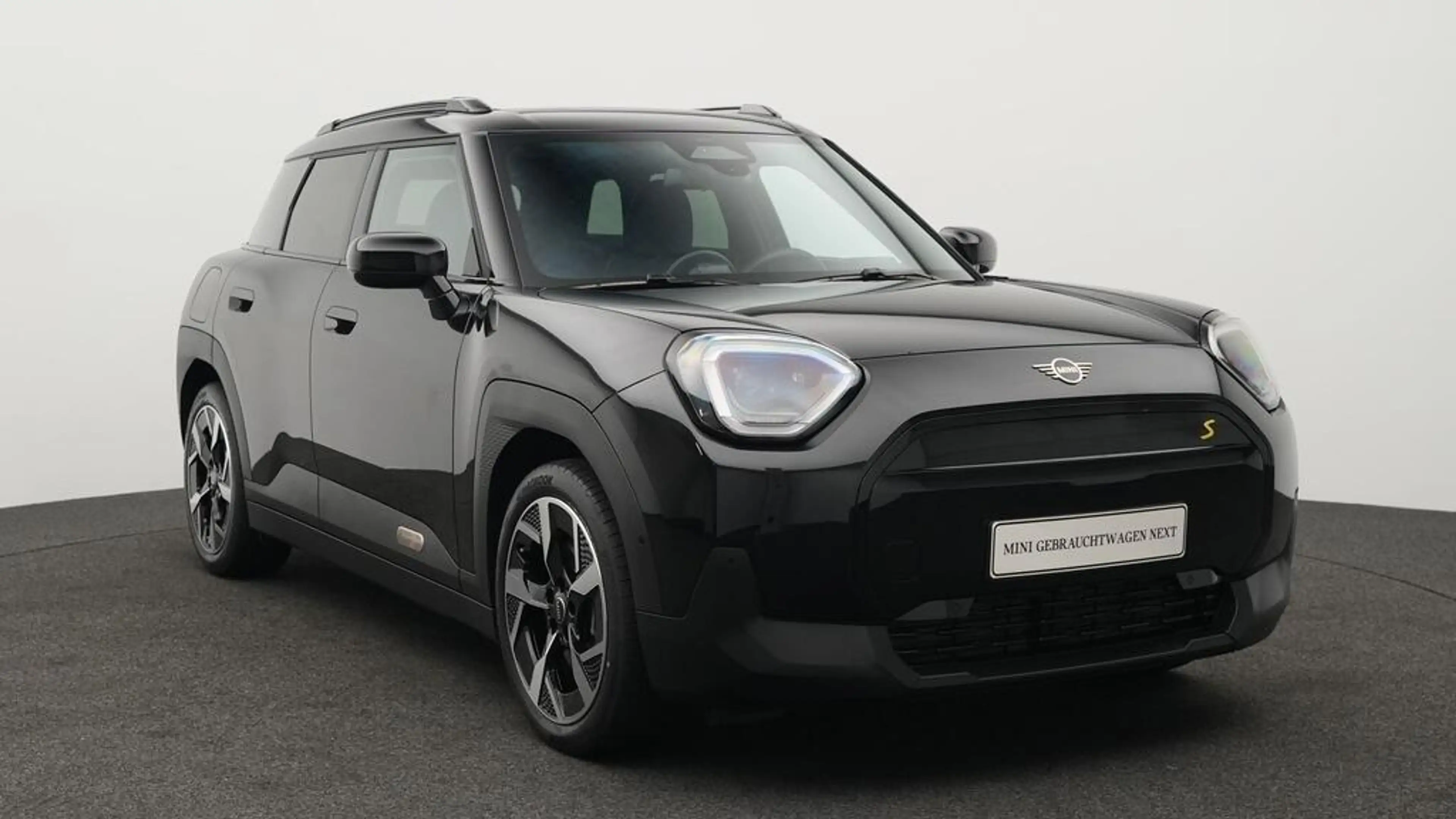 MINI Aceman Classic Trim — photo 14