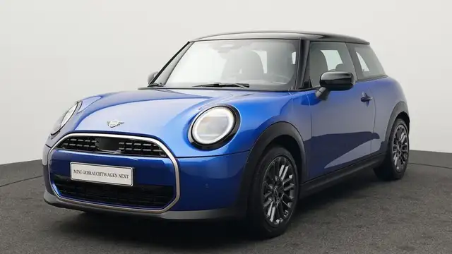 MINI Cooper C Favoured Trim
