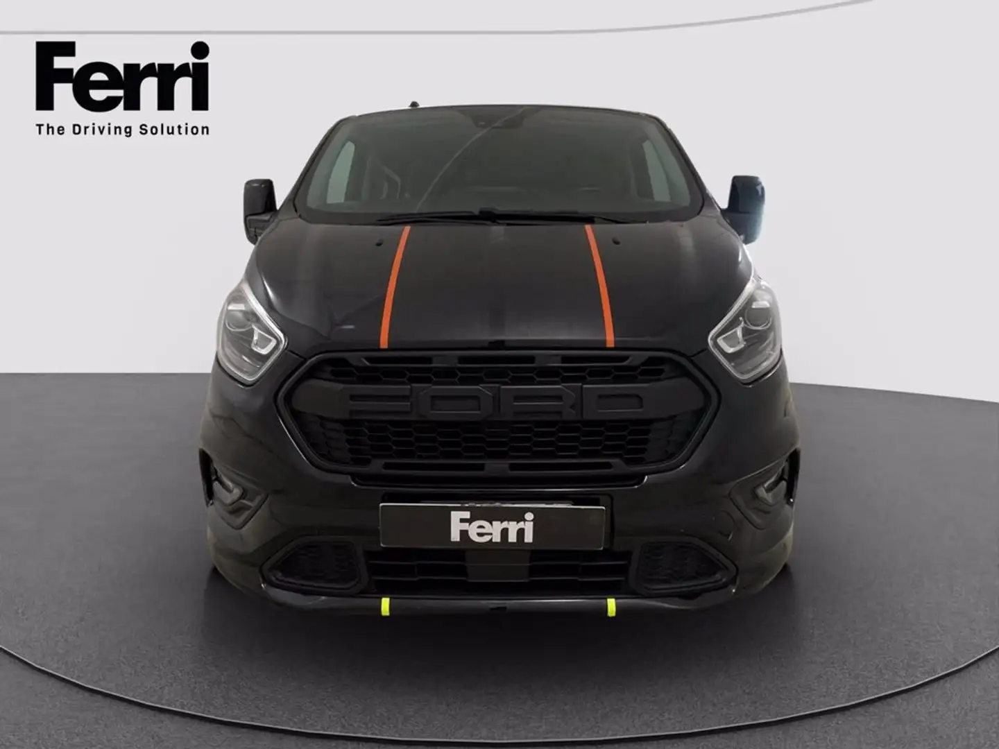 Ford Tourneo Custom 320 2.0 tdci 185cv Sport L1H1 auto E6.2 Zwart - 2