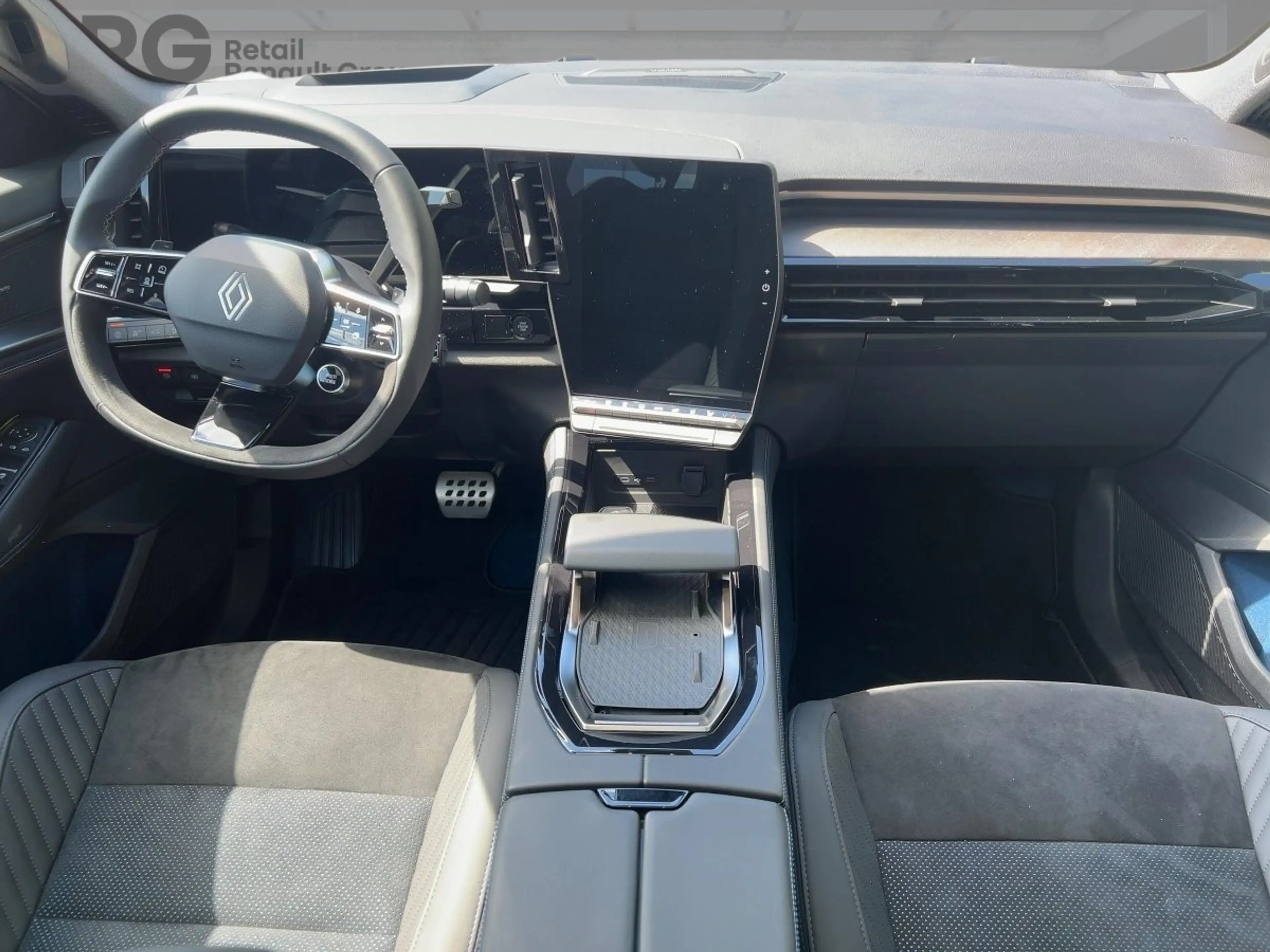 Renault Rafale 1.2 E-TECH Hyper Hybrid 300 Esprit Alpine — photo 10