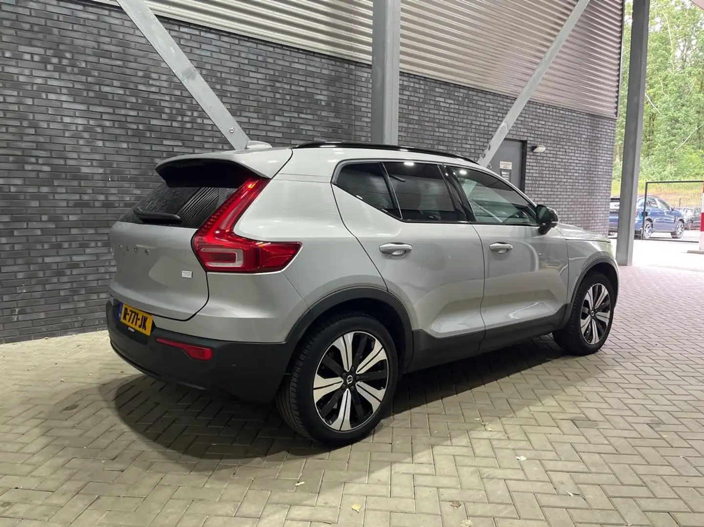 Volvo XC40 Recharge Twin Ultimate 78 kWh | Incl. BTW | Panora Grijs - 2