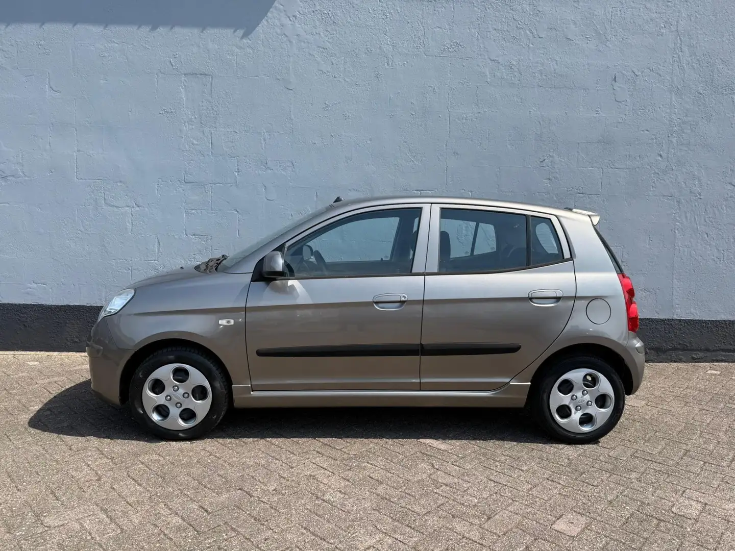 Kia Picanto 1.0 Seven 5-Deurs - Airco Grijs - 2