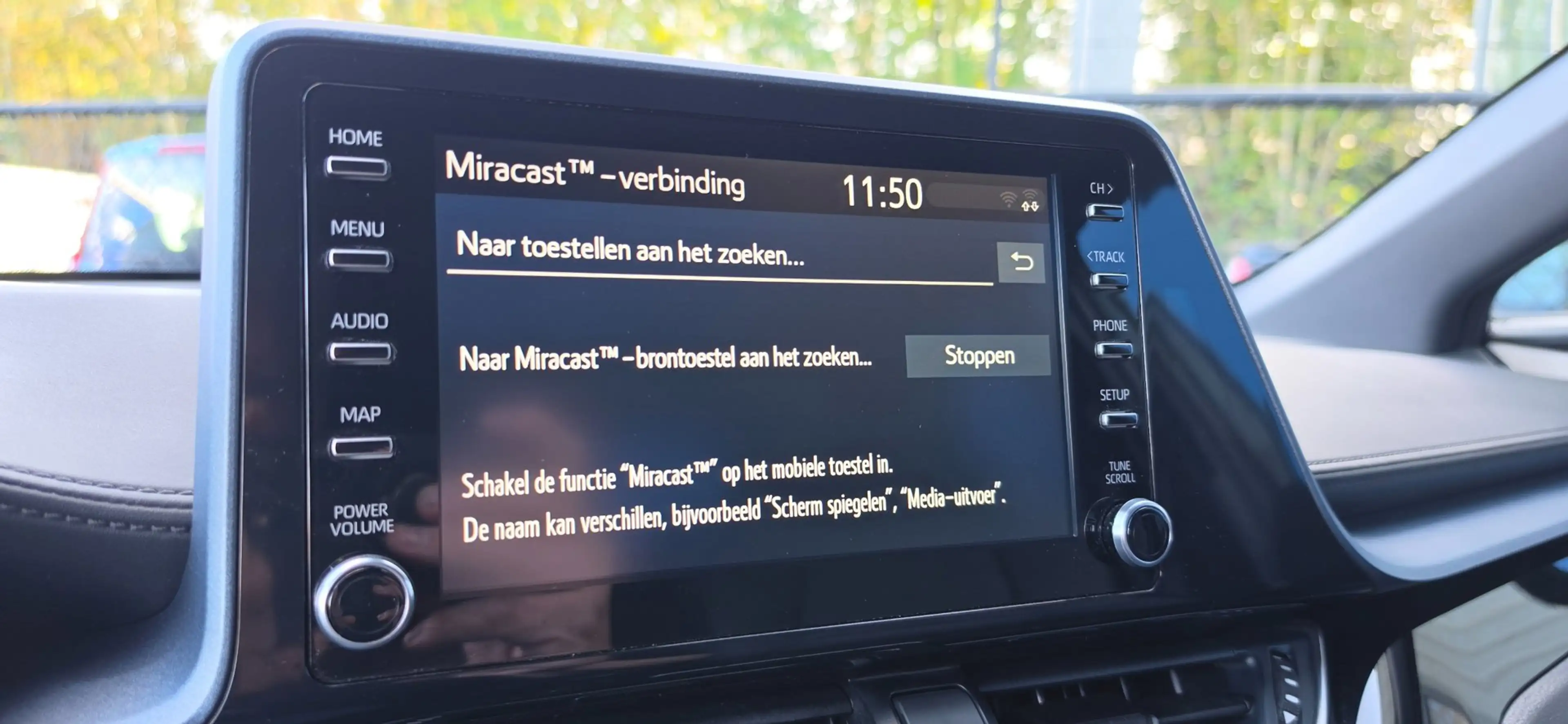 Toyota C-HR 2.0 Hybrid 152PK Navi Cruise Camera Leder Zeer moo — photo 21