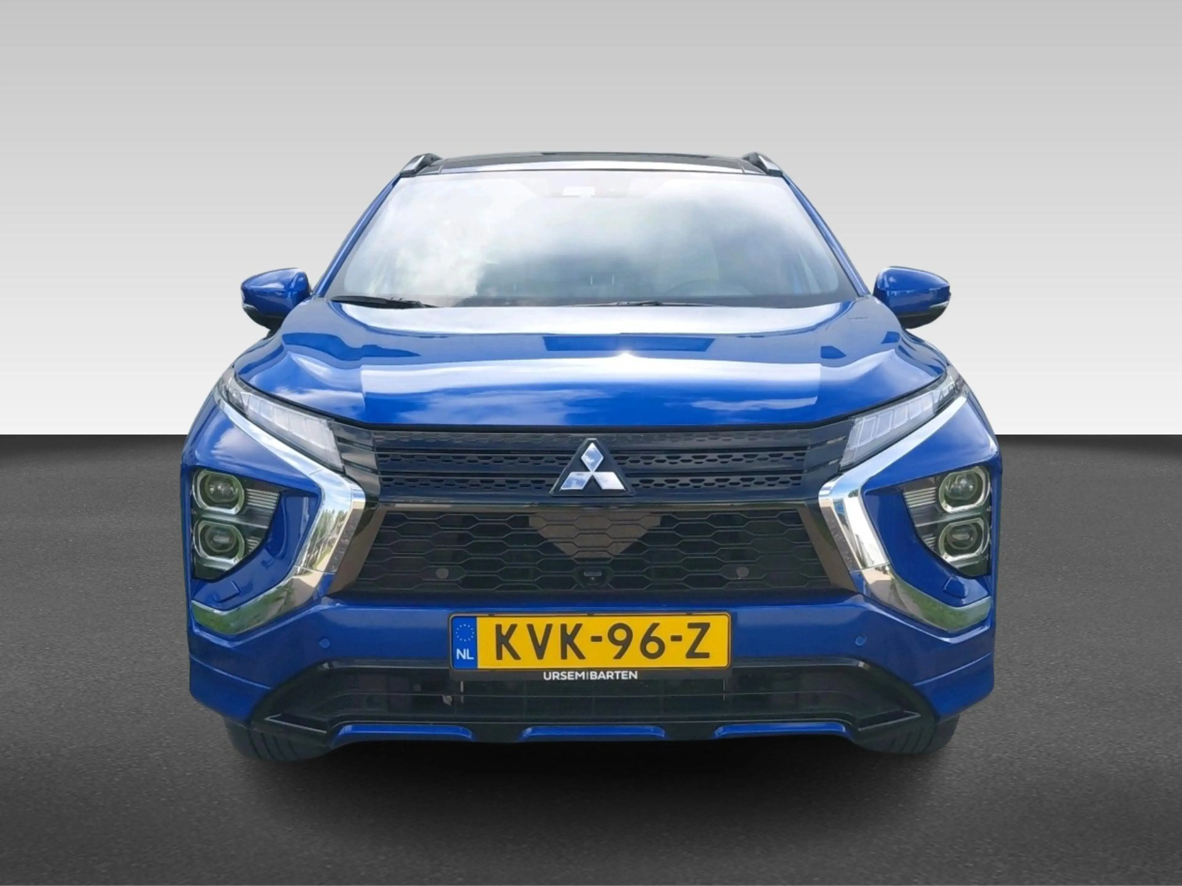 Mitsubishi Eclipse Cross 2.4 PHEV Instyle — photo 7