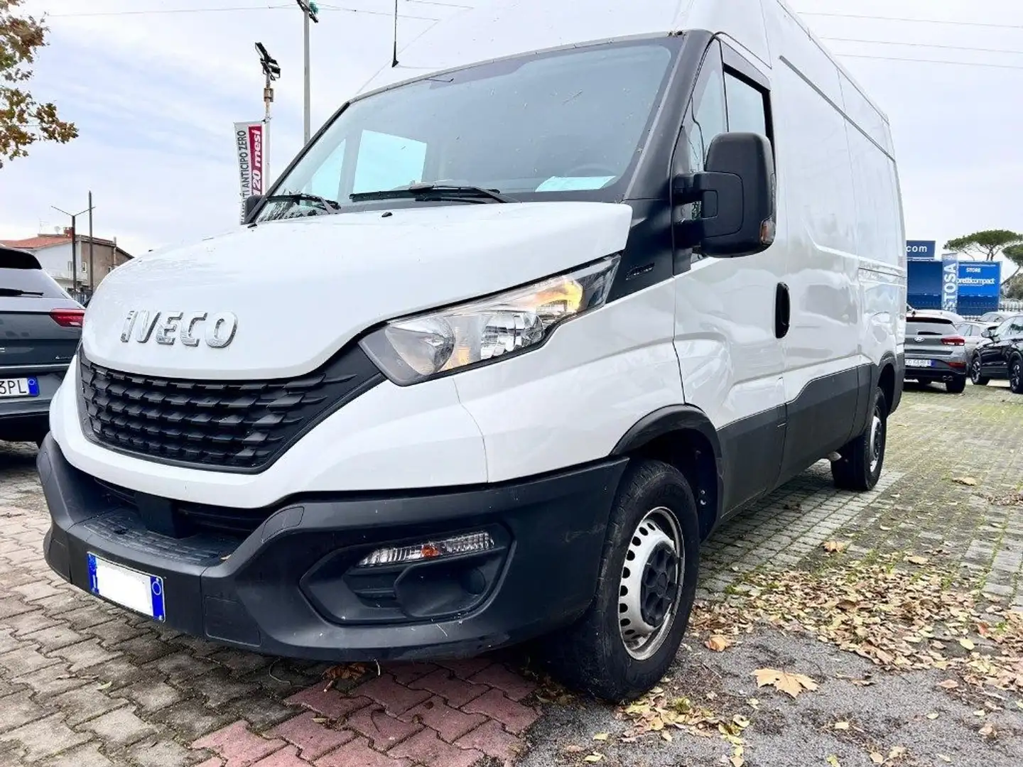 Iveco DAILY 35 S12 MH2  2.3 DIESEL Wit - 2