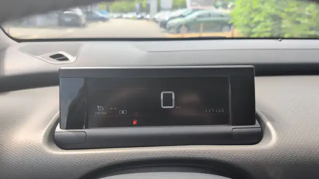 Citroen C4 Cactus view 12