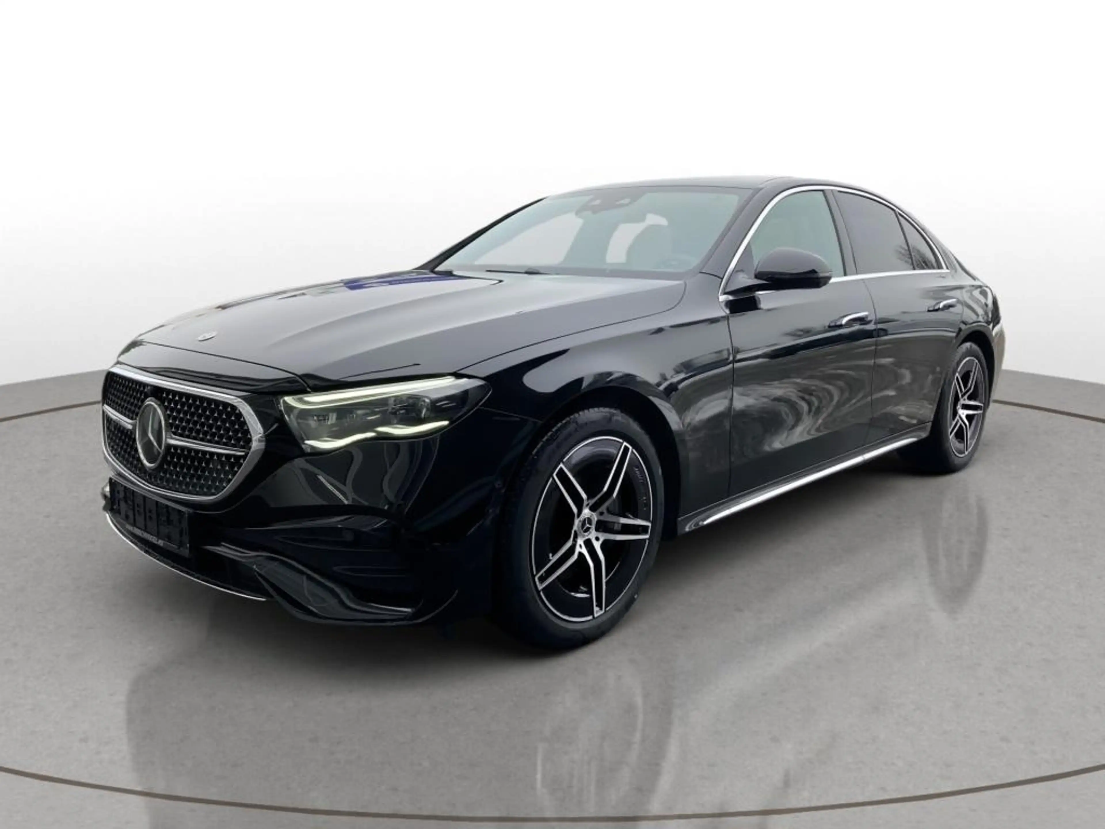 Mercedes-Benz E 220 d 4M EDITION AMG-Line+Pano+AHK+DISTR+360°K — photo 2