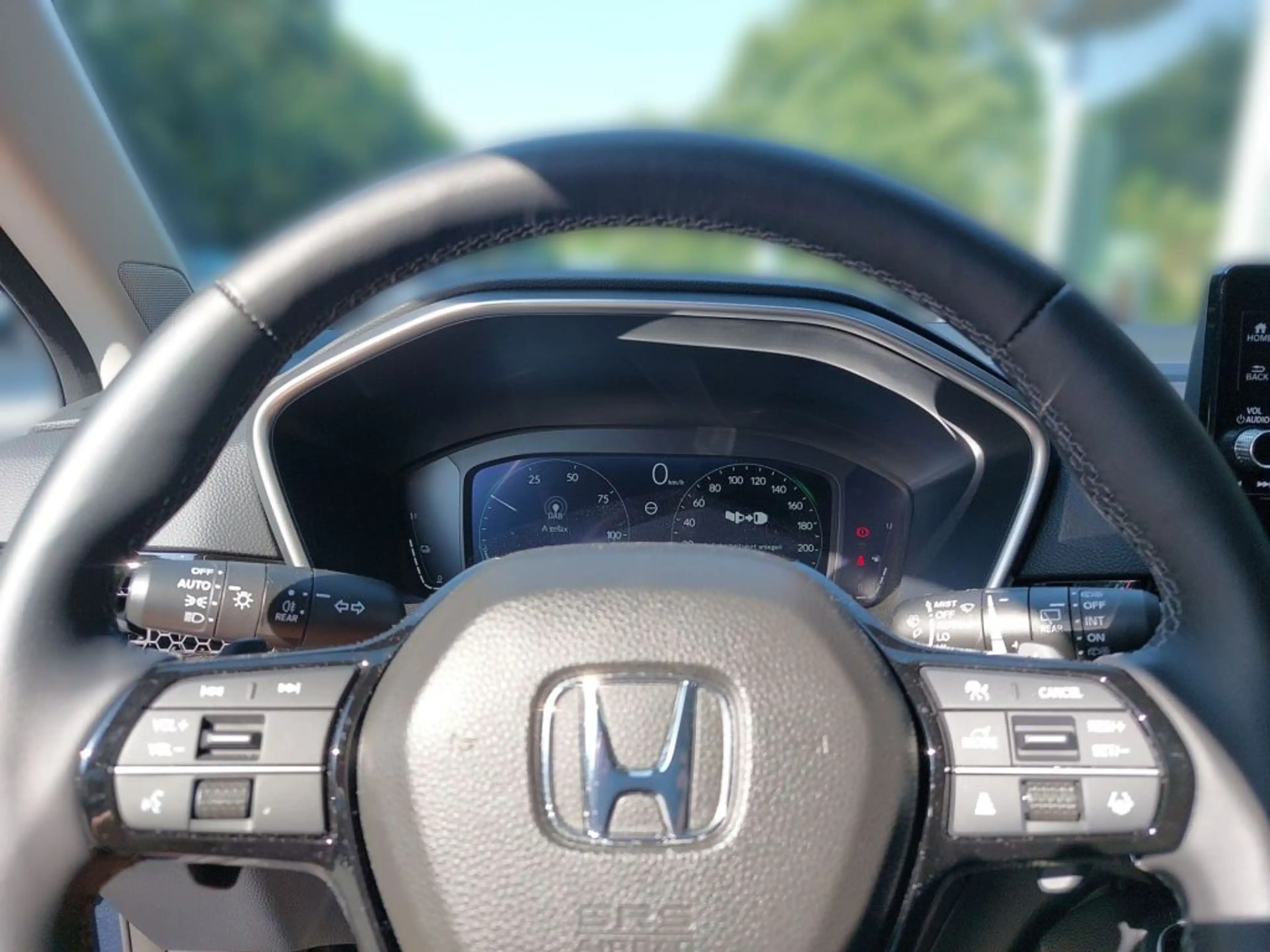Honda CR-V e:HEV 2.0 i-MMD Hybrid AWD Advance (RS) — photo 8