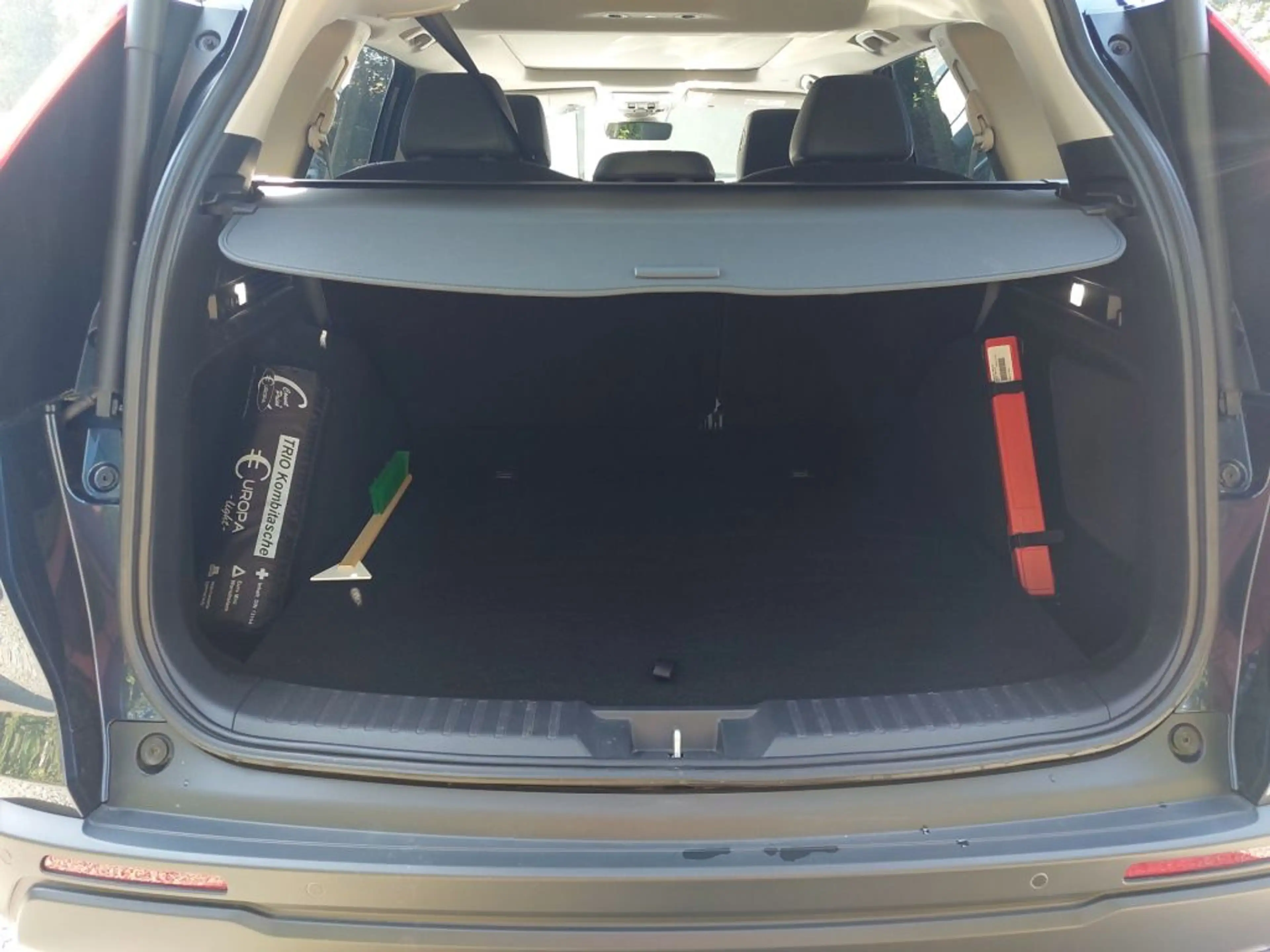 Honda CR-V e:HEV 2.0 i-MMD Hybrid AWD Advance (RS) — photo 14