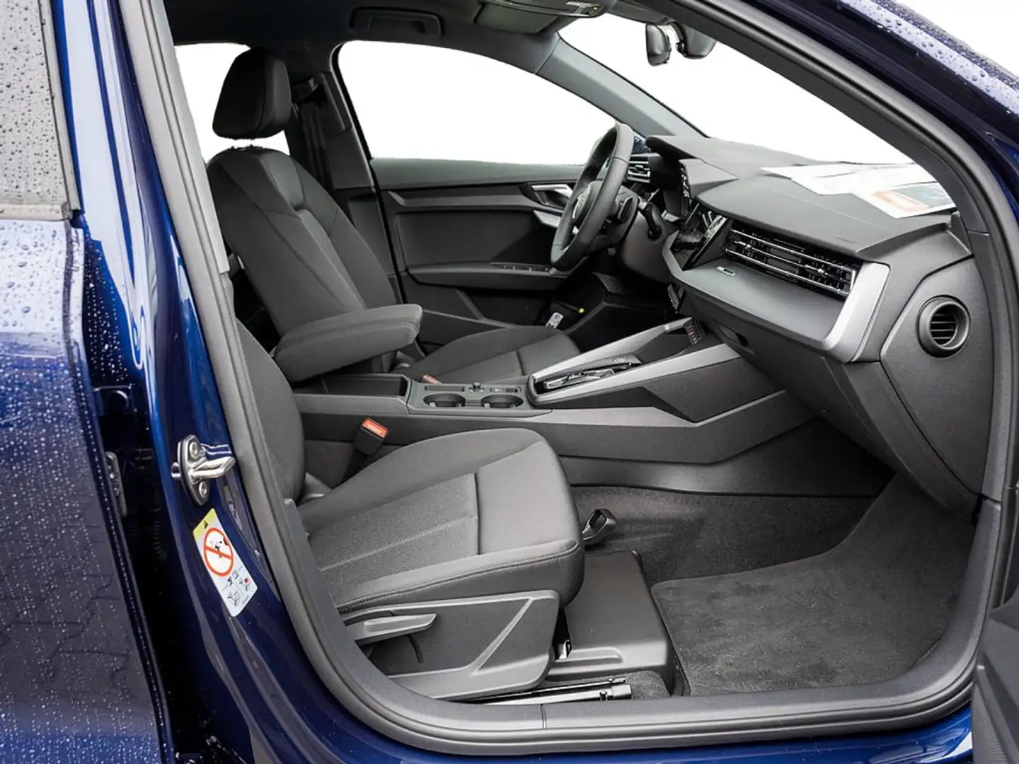 Audi A3 Sportback 30 TFSI Blau - 2