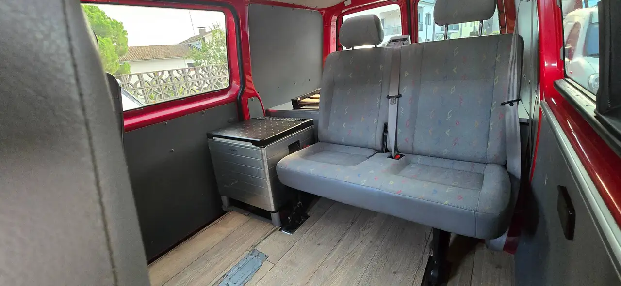 Volkswagen T5 Transporter 1.9 TDI 2004 104CV, foto 4