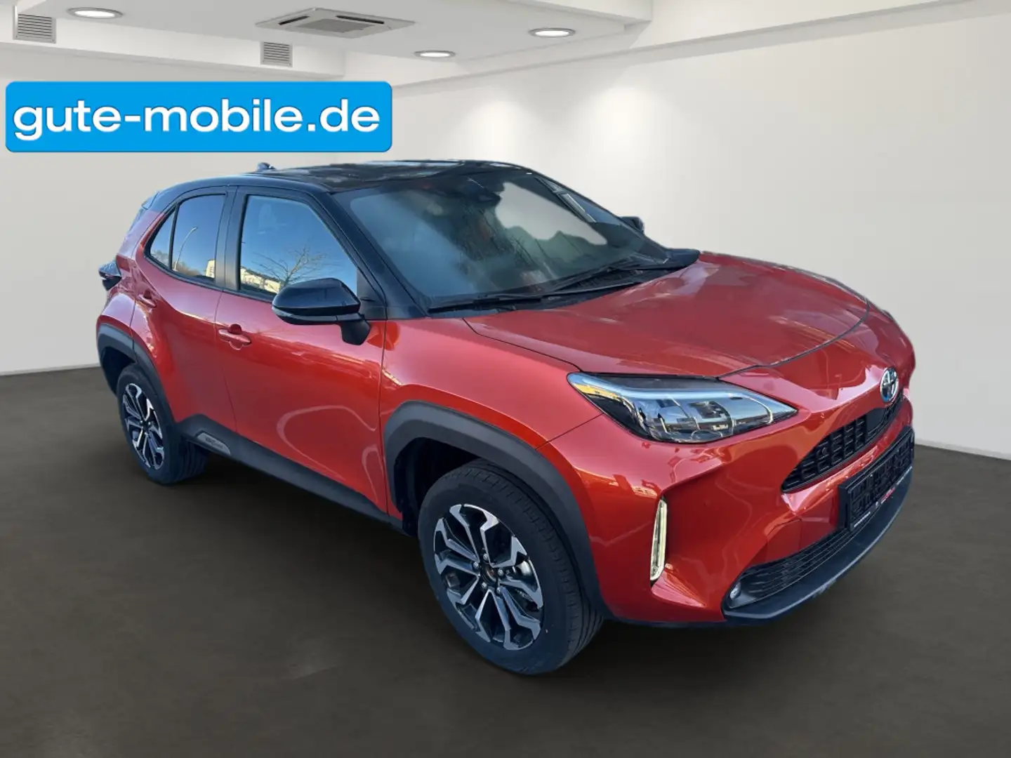Toyota Yaris Cross 5-Türer Spicy Edition 1,5-l-VVT-iE Hybrid Syst.85 Orange - 2