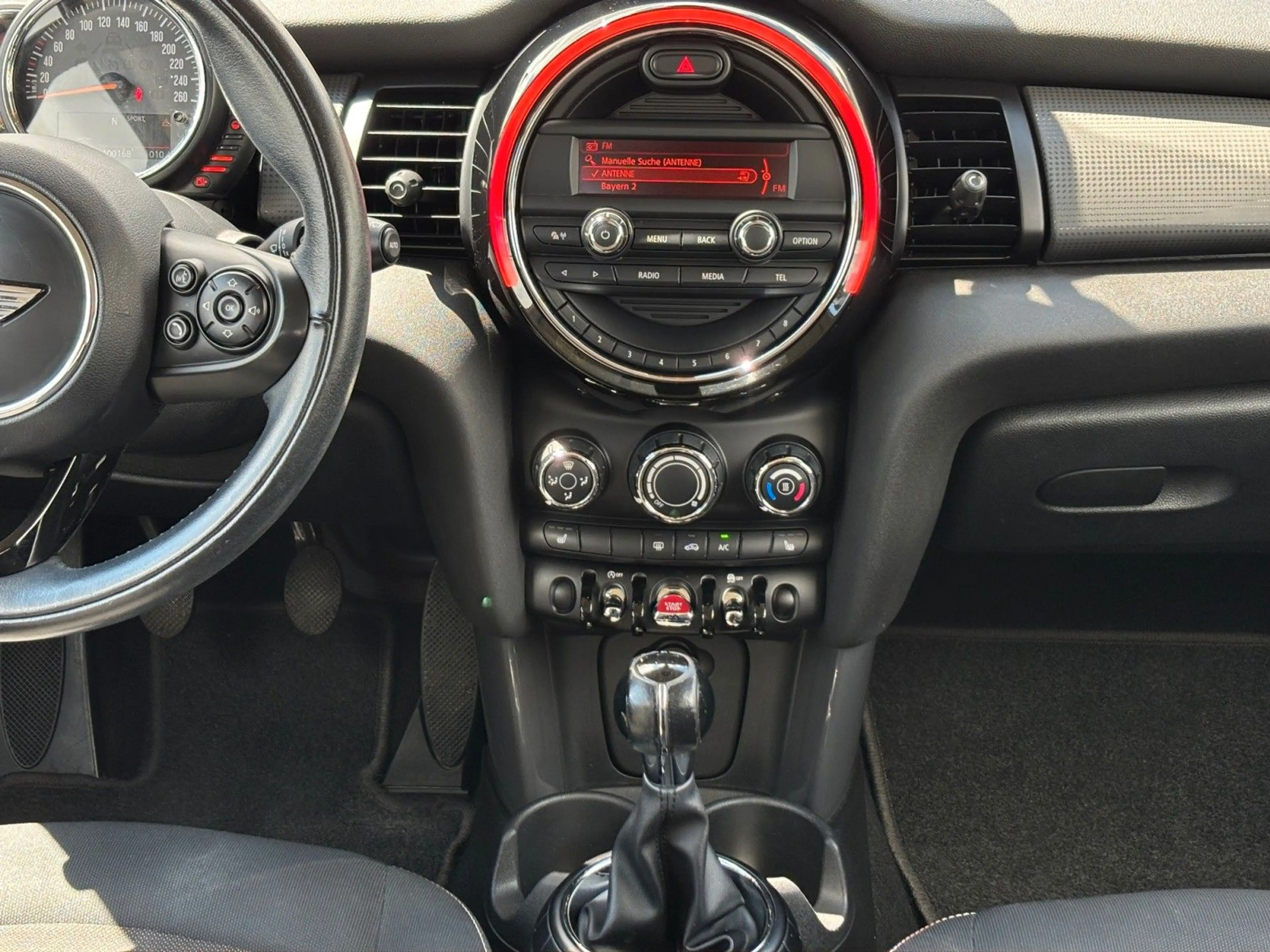 MINI One MINI ONE — photo 12