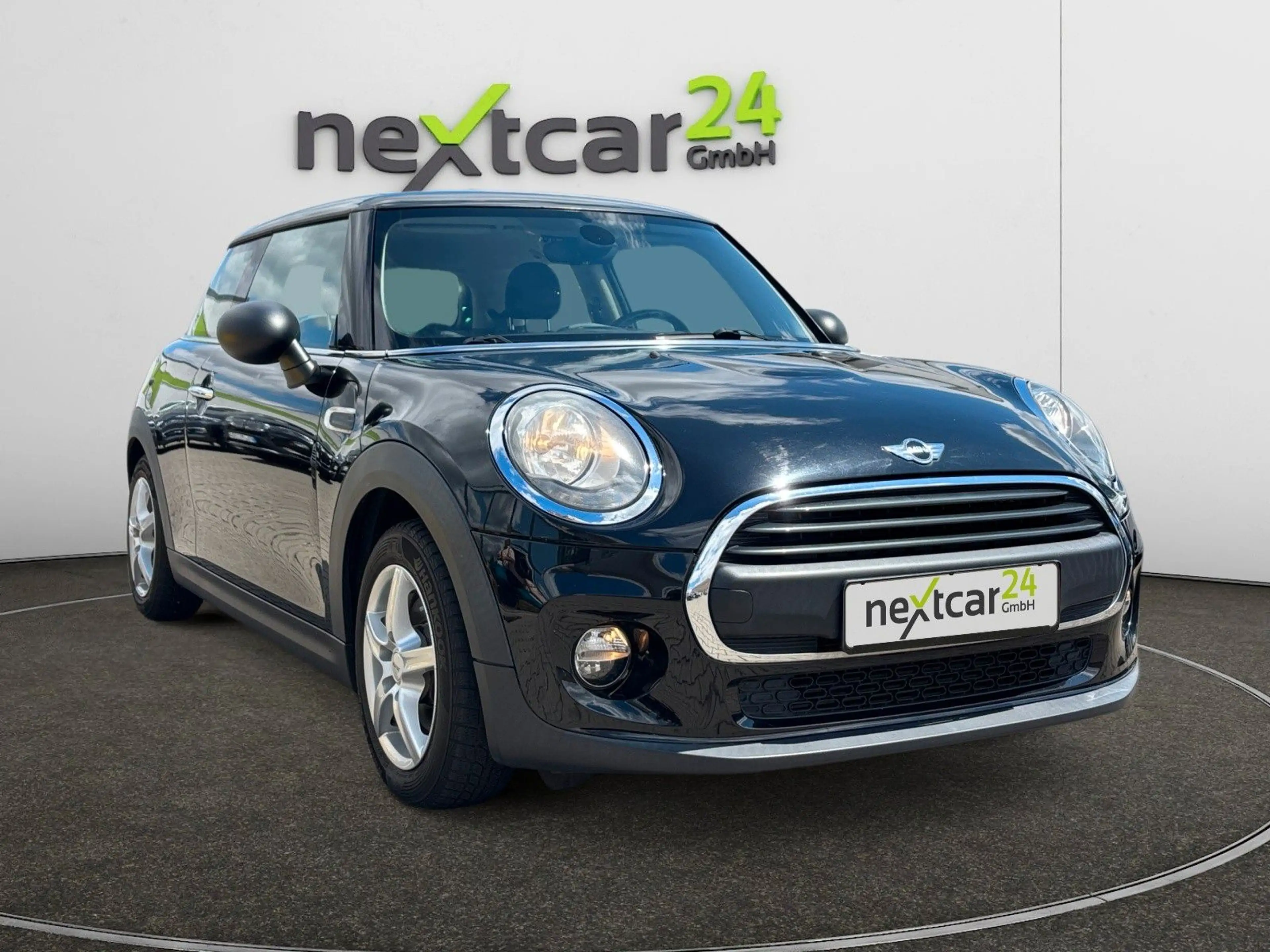 MINI One MINI ONE — photo 7