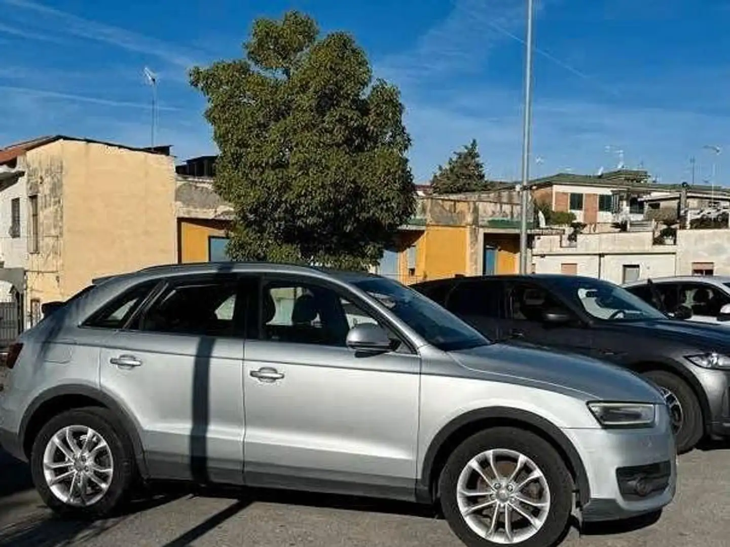 Audi Q3 Q3 I 2011 2.0 tdi quattro 177cv s-tronic Grigio - 2