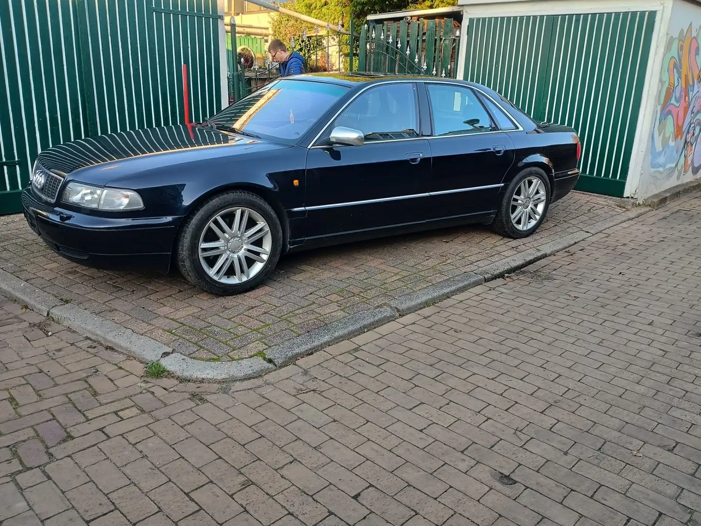 Audi S8 4.2 Zwart - 1